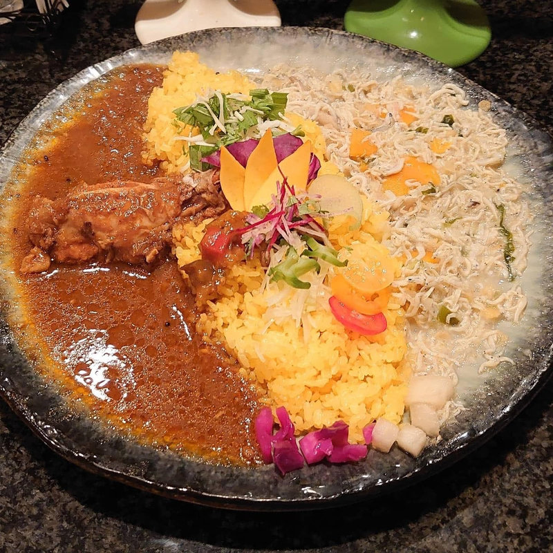 2種愛がけ しらすグリーンカレー ほろほろチキンカレー(シナジー （Synergy）)