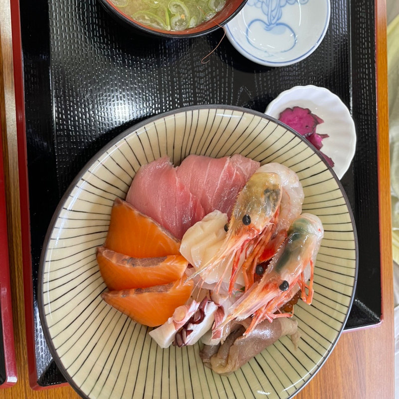 しらおい丼(たっちゃん食堂)