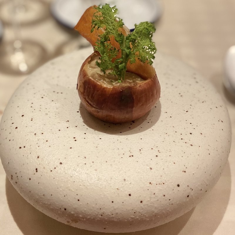 玉ねぎのロースト　アンチョビクリームソース(BISTRO Pic d'or)