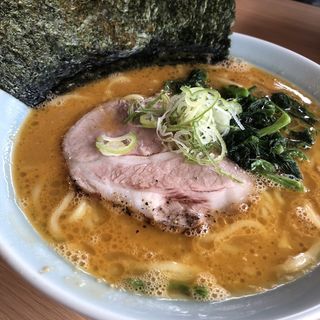 (横浜家系ラーメン 友喜家)