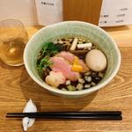 鴨らぁ麺 (醤油)(かものはいろ)