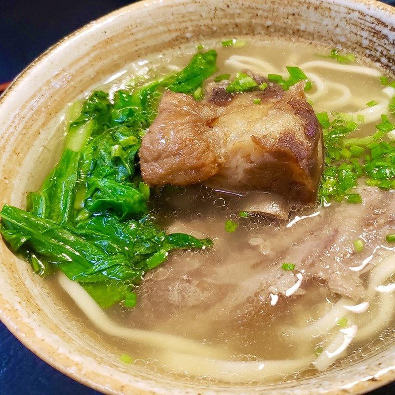 守礼そば（中）(守礼そば )