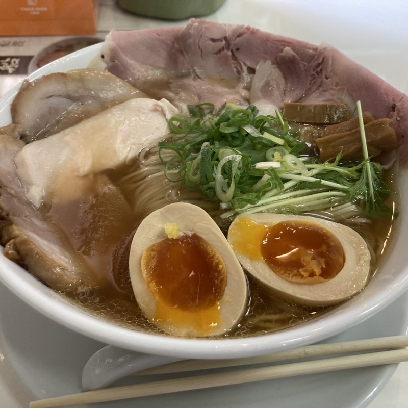 特製秋刀魚だしらーめん　醤油　中盛(秋刀魚だし 黒船)