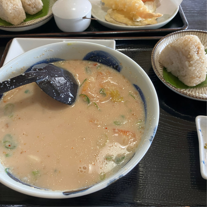 豆乳キムチうどん　定食(しんちゃんうどん )