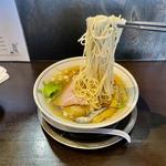 冷やニボ(麺奏 弥栄 （iyasaka）)