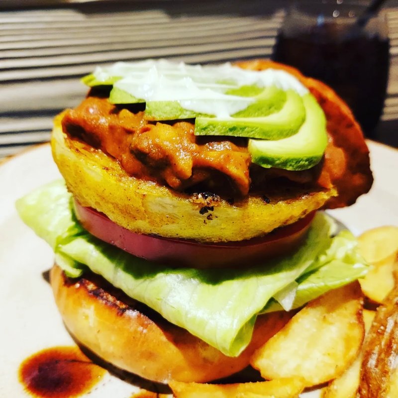 ベジタブルバーガー(だるま珈琲)