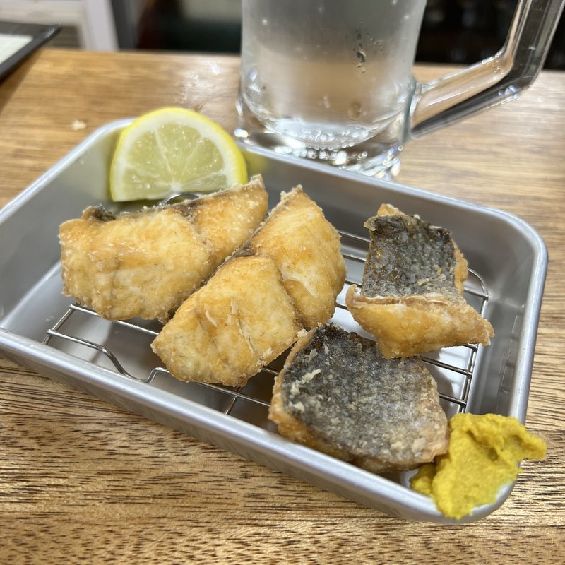 スズキの唐揚げ(大衆酒場 増やま 本店)
