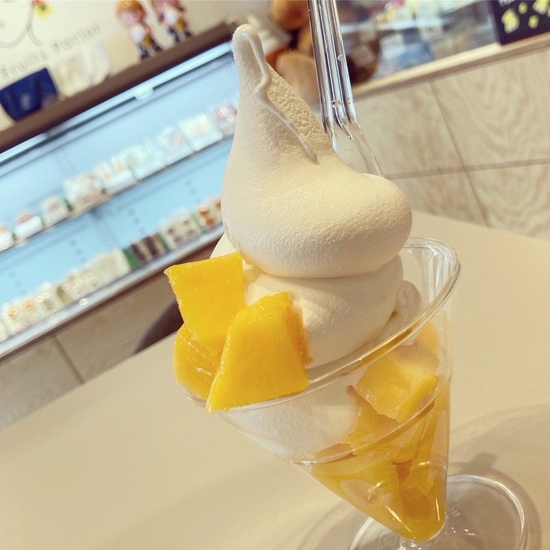 マンゴーソフト(Mrs. Fruits Parlor SUN)