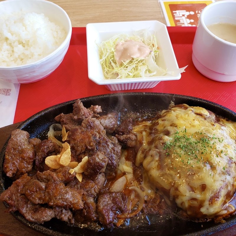 カットステーキ&チーズハンバーグ(ステーキハウス88Jr. イオン南風原店)