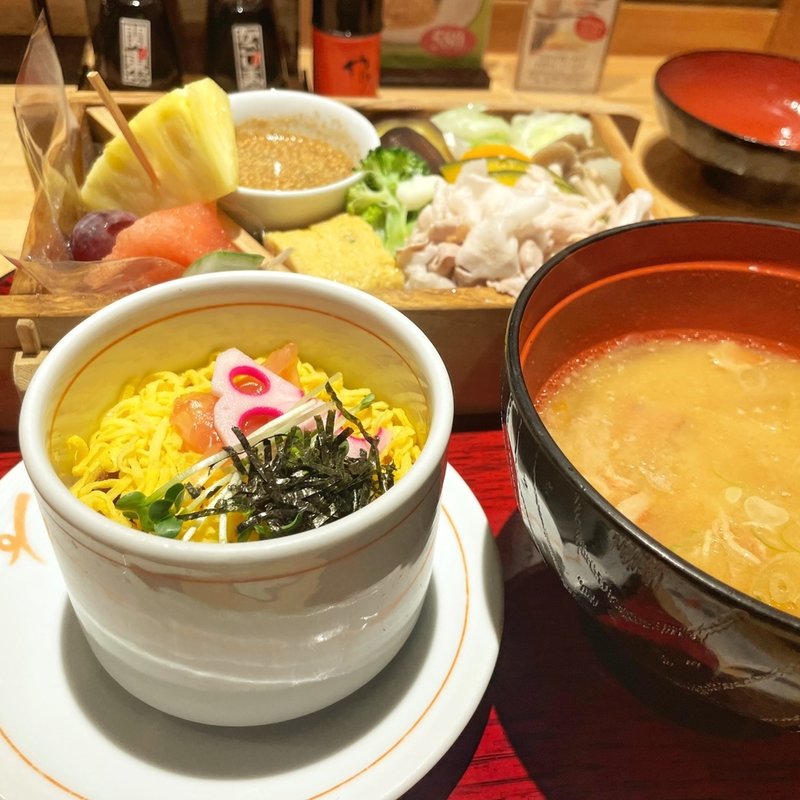 黒豚の野菜蒸しセット(遊食豚彩 いちにいさん 銀座店)