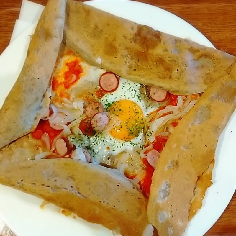 ソーセージ&ソテーオニオン(クレープリー カフェ シュクレ （CREPERIE CAFE Sucre）)
