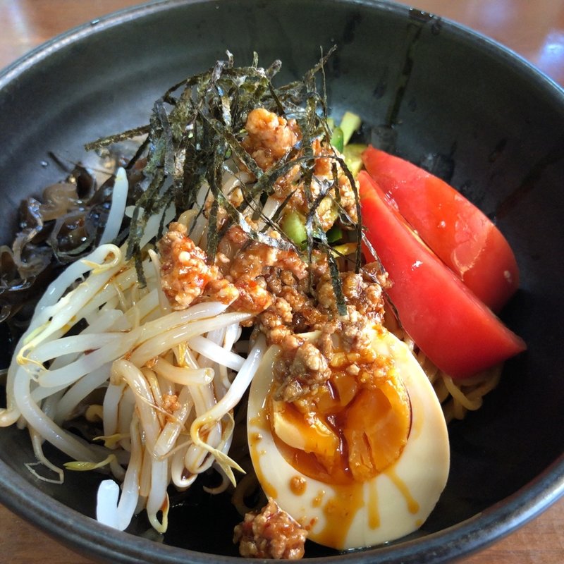 冷やし担々麺(中華そば 海や )