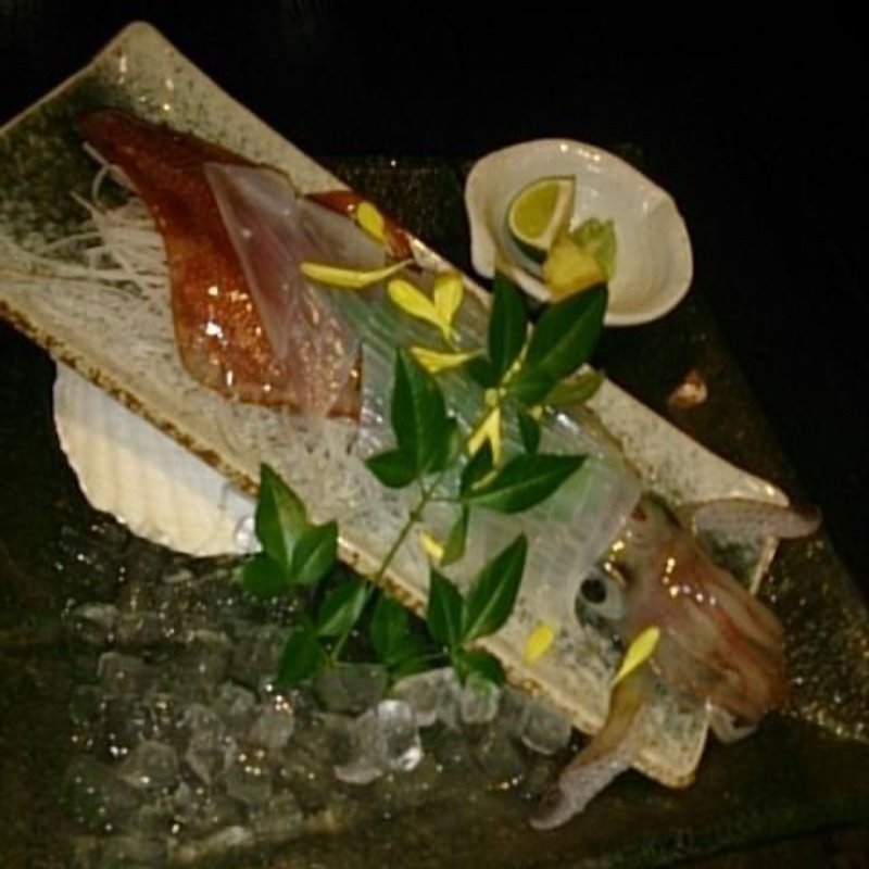 イカの活け作り(博多　弁天堂)