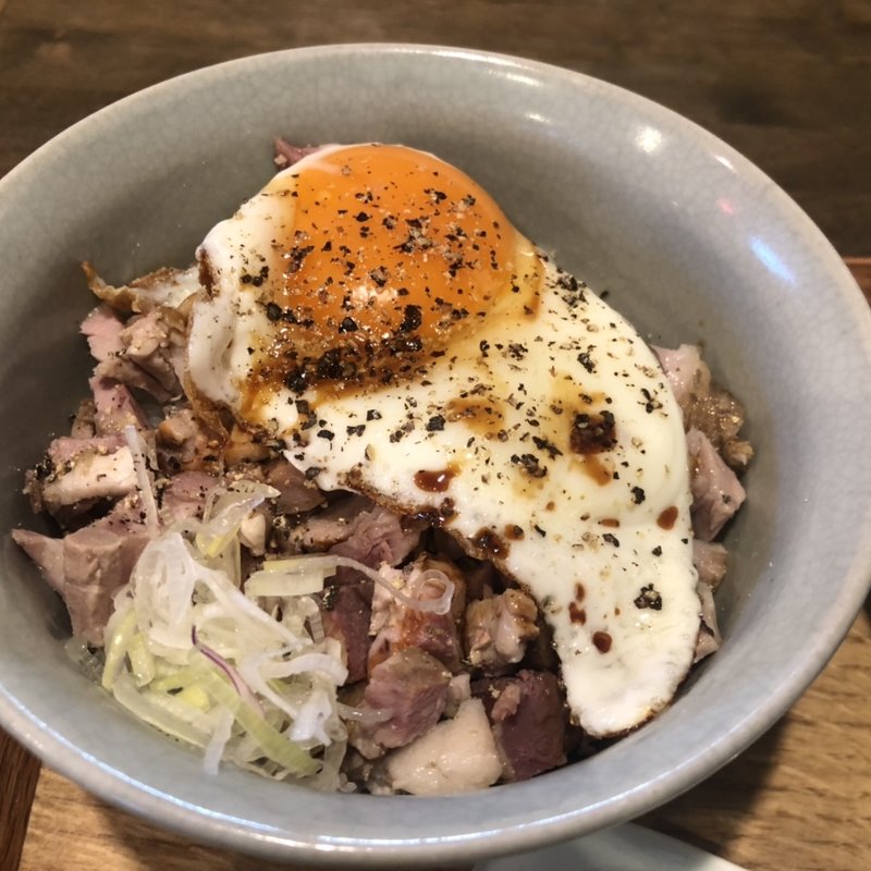 肉飯(自家製麺と定食 弦乃月)