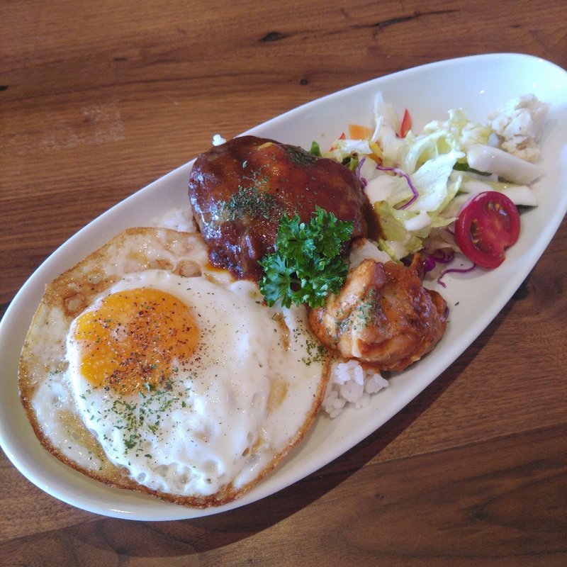 ロコモコ丼(nine one （91）)