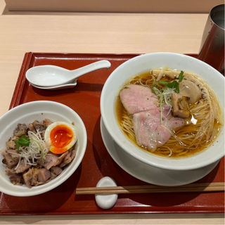 味玉中華そば(麦と麺助 新梅田中津店)