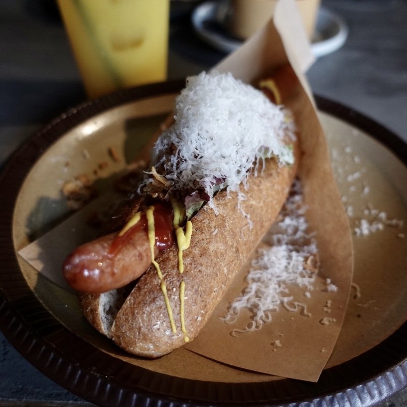 チーズホットドッグ(コーヒーキャンプ　(COFFEE CAMP))