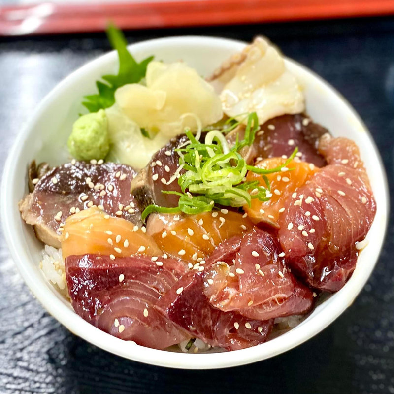 ミックス漬け丼(代官山 やまびこ )