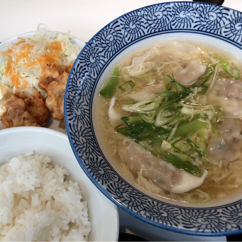 水餃子定食(つるかめ餃子キッチン　マークイズ みなとみらい店)