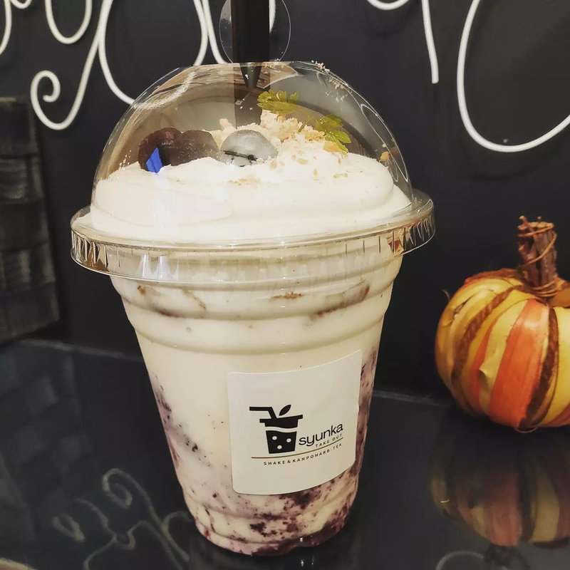 ブルーベリーレアチーズシェイク(氷屋cafe 旬果)