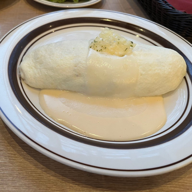 純白オムライス(キッチン 大宮 MARK IS みなとみらい店 )