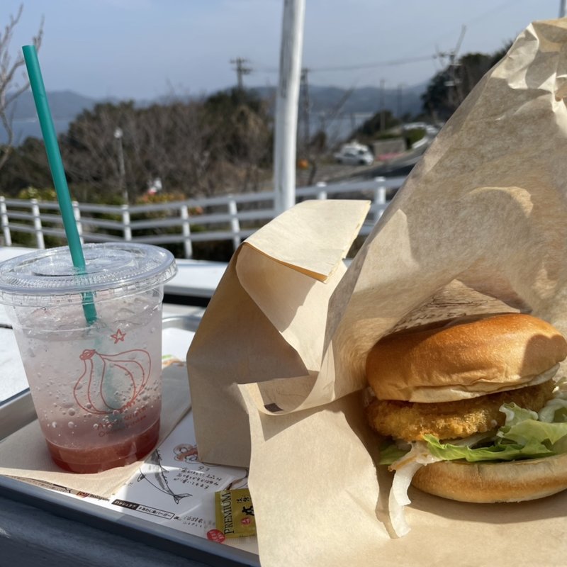 あわじ島オニオンビーフバーガー(あわじ島バーガー 淡路島オニオンキッチン 本店)