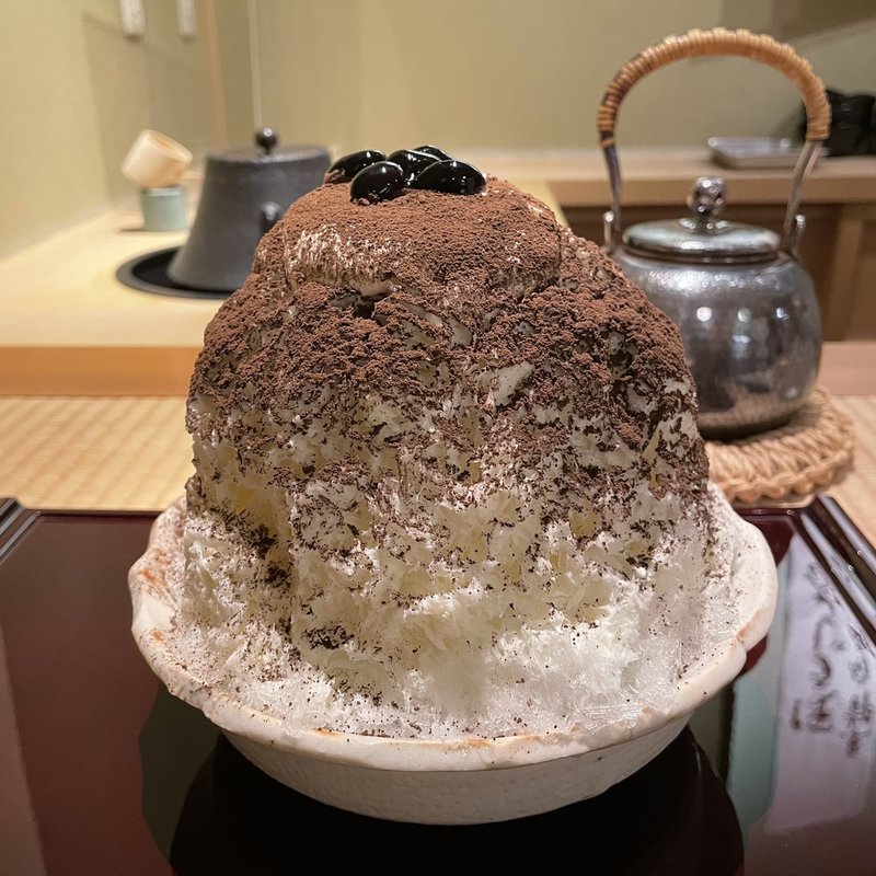 白練かき氷　ほうじ茶(くろぎ茶々)