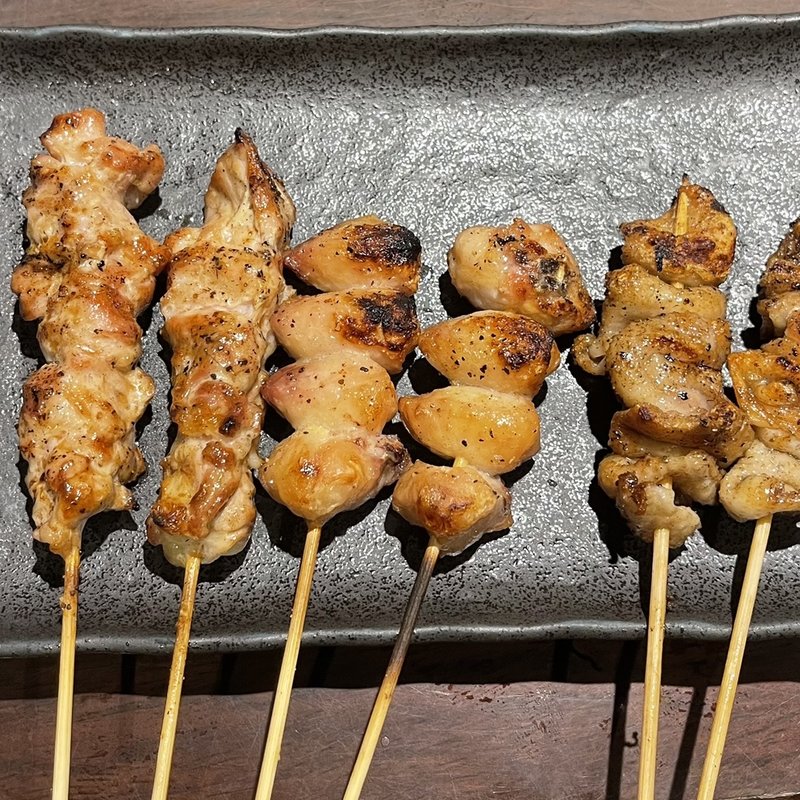 せせり、ぼんじり、かわ(炭火焼鳥 まさや 福島店)