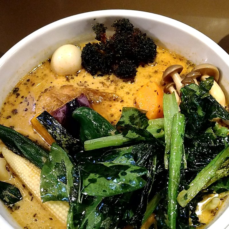 チキン野菜カリー （小松菜トッピング）(SOUP CURRY KING セントラル店

4.3

)