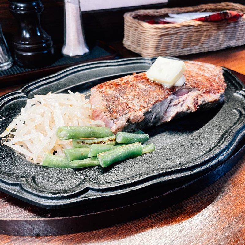 リブロースステーキ　300g(アナンダ )