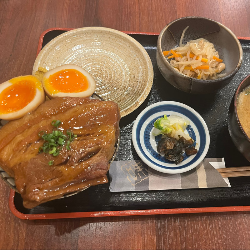 角煮丼定食(人形町 角煮丼屋 たけだ)