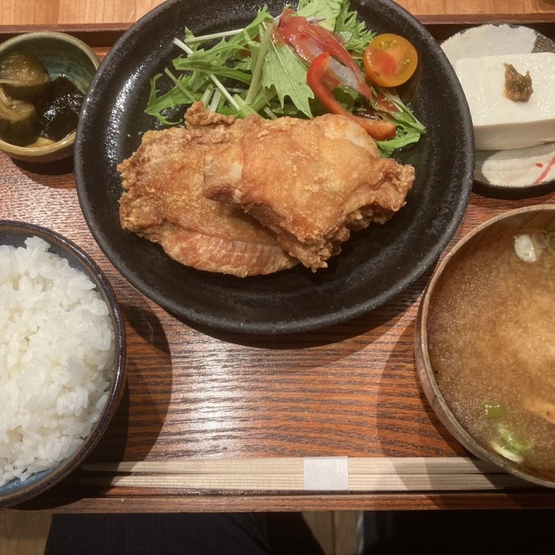 唐揚げ定食(柳町 )