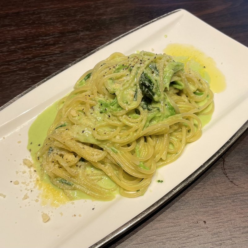 パスタセット（グリーングリーンクリーム）(創作イタリアン肉バル スオーノ)
