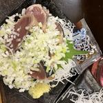 カツオたたき(はなみち （【旧店名】第三酒寮キンパイ）)