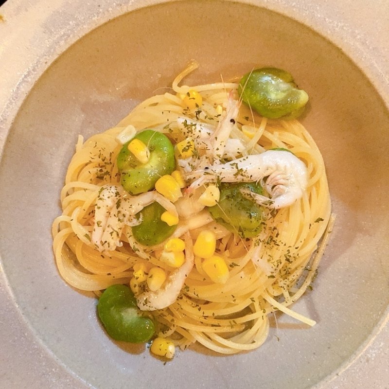 白エビそら豆トウモロコシのスパゲッティ(Nature wine&pub under)