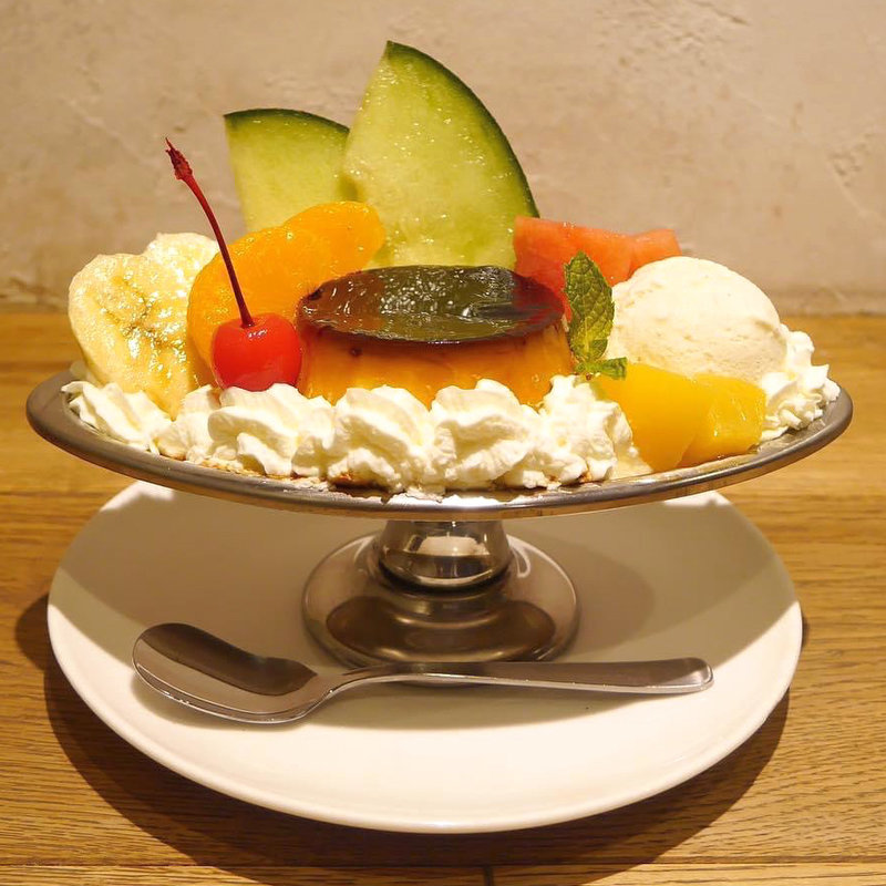 プリンアラモード(フェブラリーカフェ （FEBRUARY CAFE）)