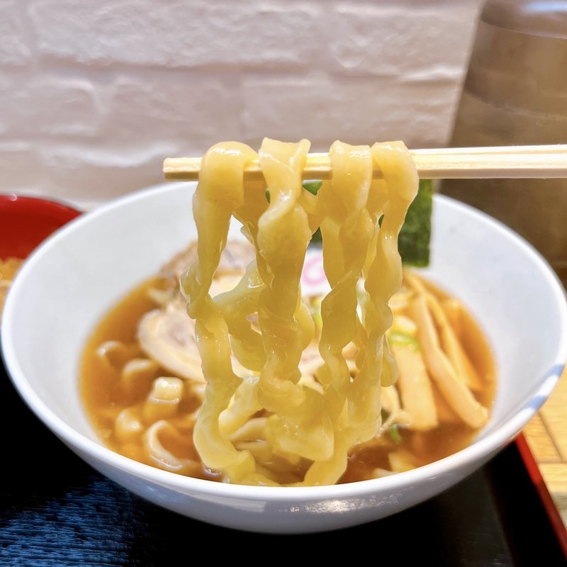 ラーメン(極太手打麺)レギュラー(牛乳屋食堂(期間限定出店)新横浜ラーメン博物館店)