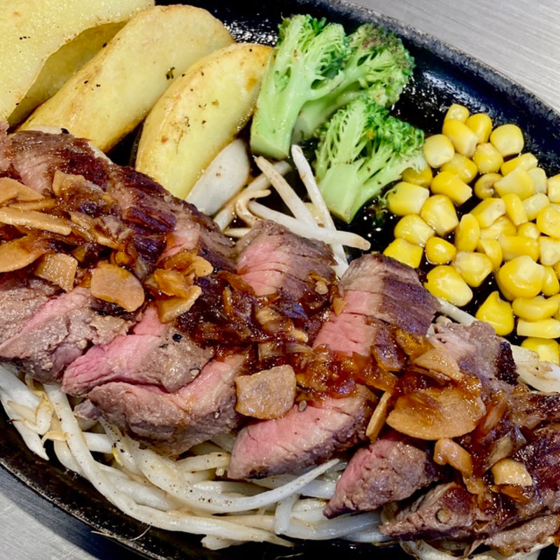 わらいステーキ定食(錦わらい 松原店)