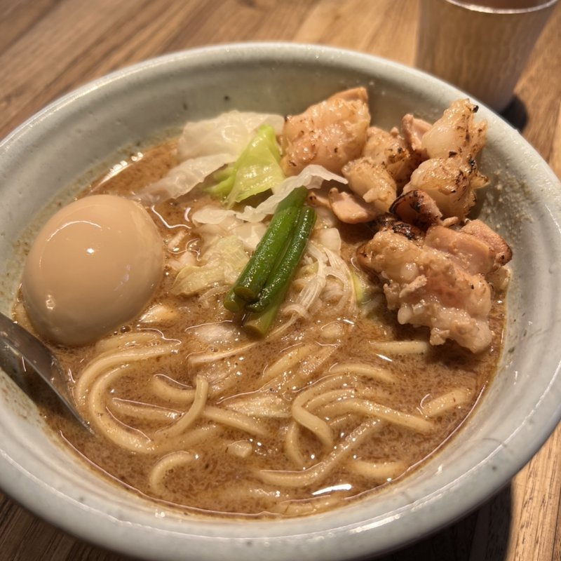 らーめん・もつ【ゆず麺】(和醸良麺 すがり )