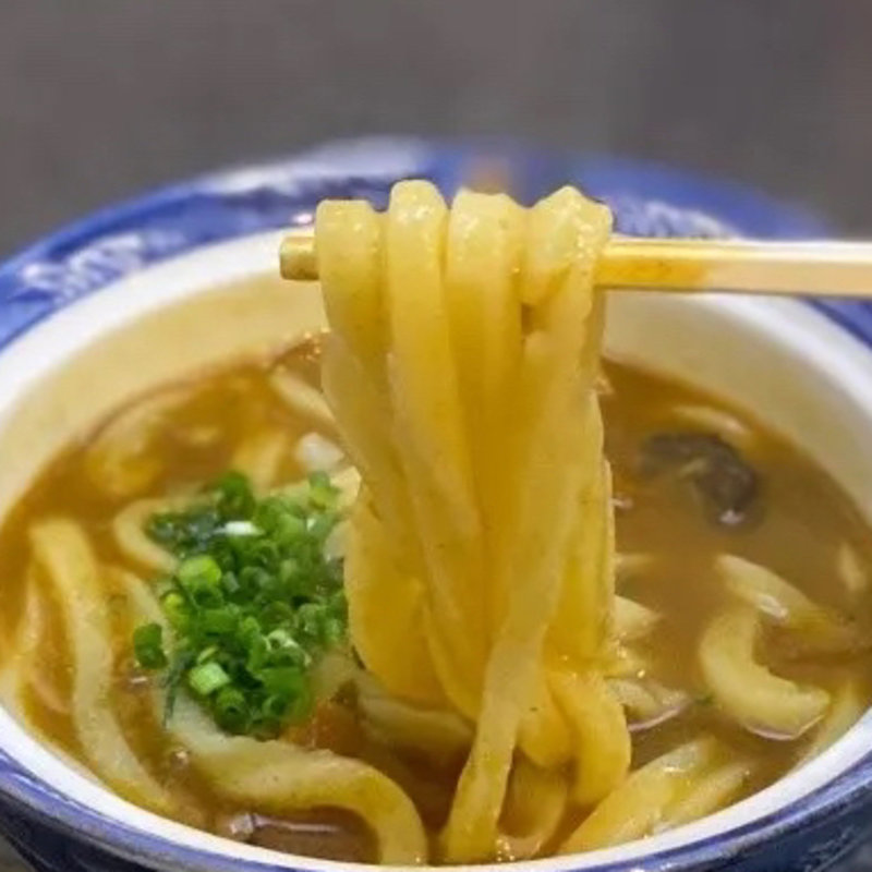カレーうどん(手打ちうどん 鶴丸 （つるまる）)