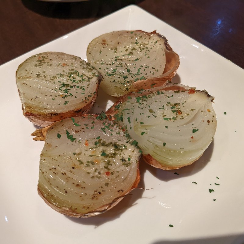 新玉ねぎのローストガーリック(ロクゴー キッチン （65 Kitchen）)