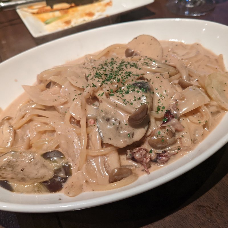 ホタルイカの沖漬けクリームパスタ(ロクゴー キッチン （65 Kitchen）)