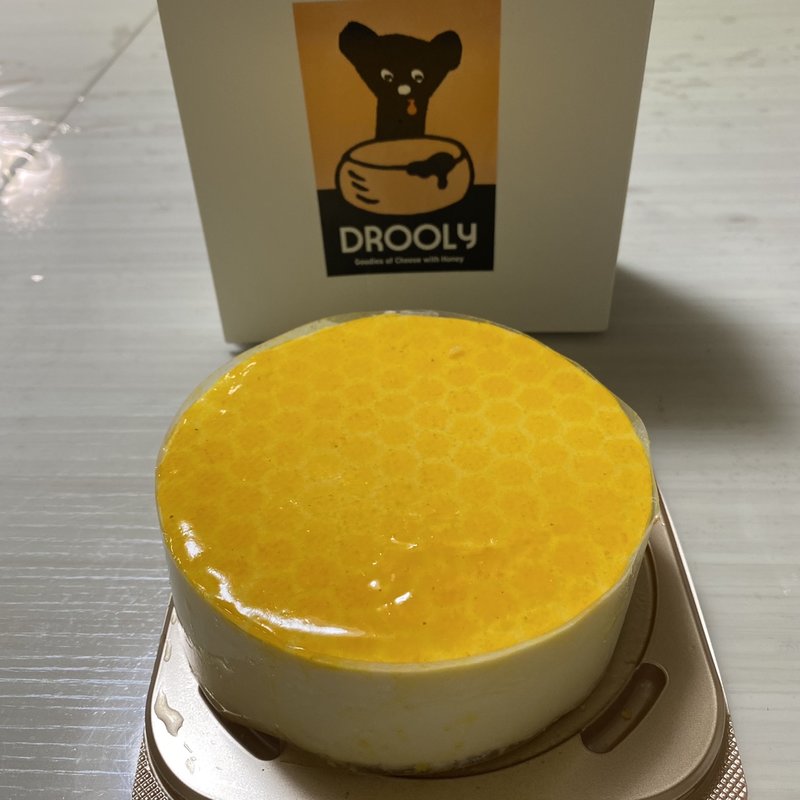 ハニーチーズケーキ(DROOLY 阪神梅田本店)