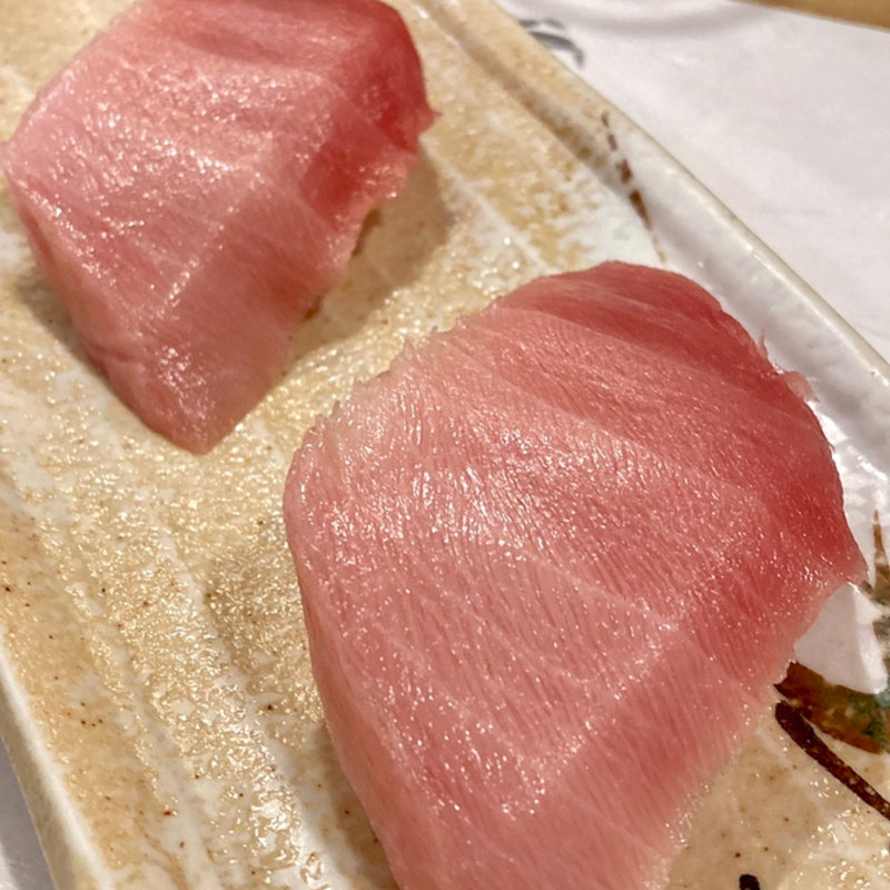 中トロ(すし富 （すしとみ）)