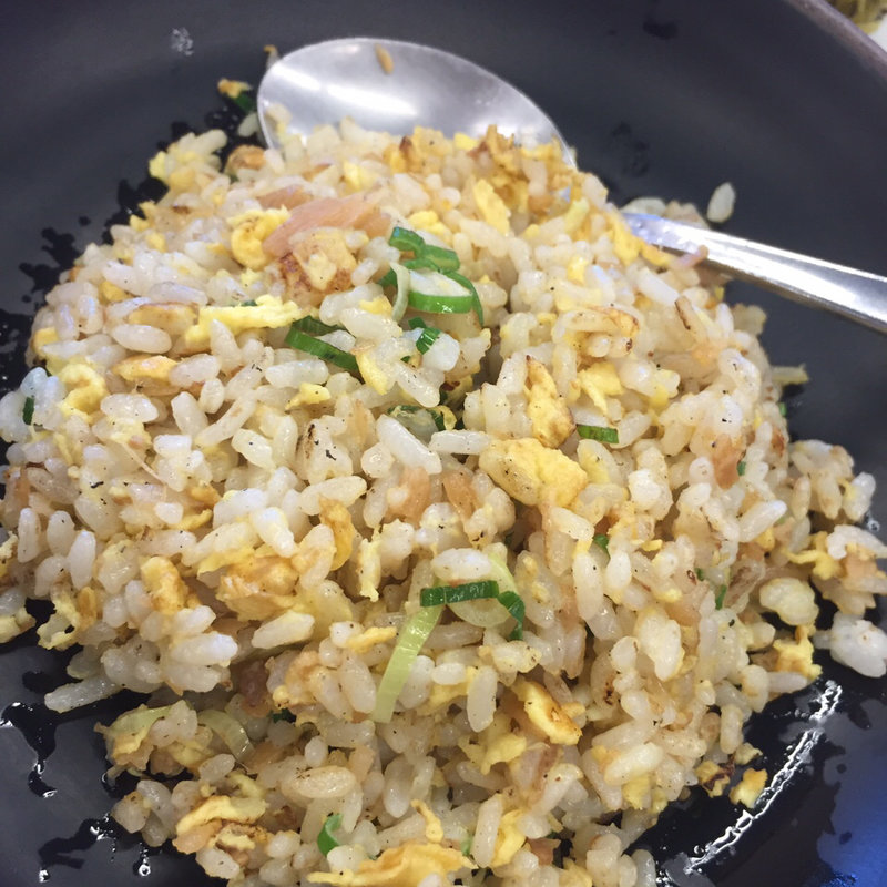 半チャーハン(博多金龍 山大通店 )