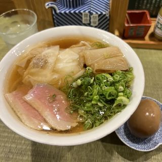 鴨ワンタン麺(らーめん 鴨to葱)