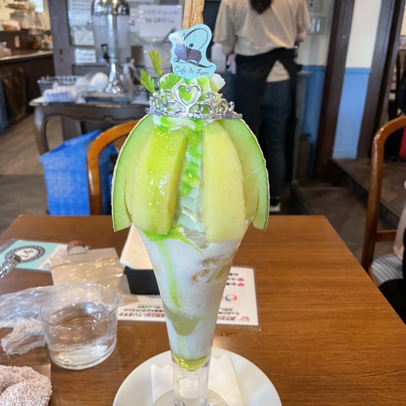 特選クラウンメロンのパルフェ(カフェドリオンブルー)
