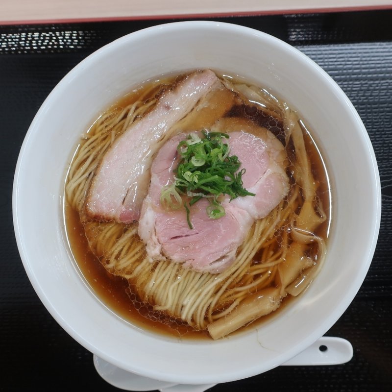 醤油らーめん(麺社あし鷹)