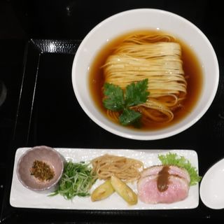 鴨醤油麺(麺屋どんく)