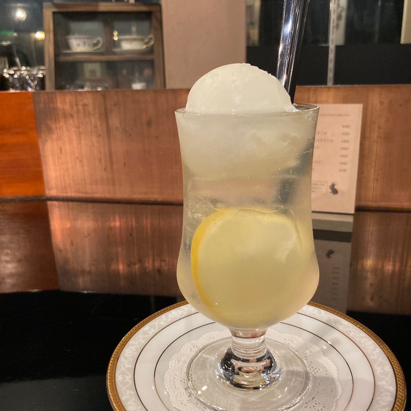 レモンスカッシュフロート(喫茶リエート)